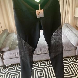 Onzie Track Legging Black Mesh